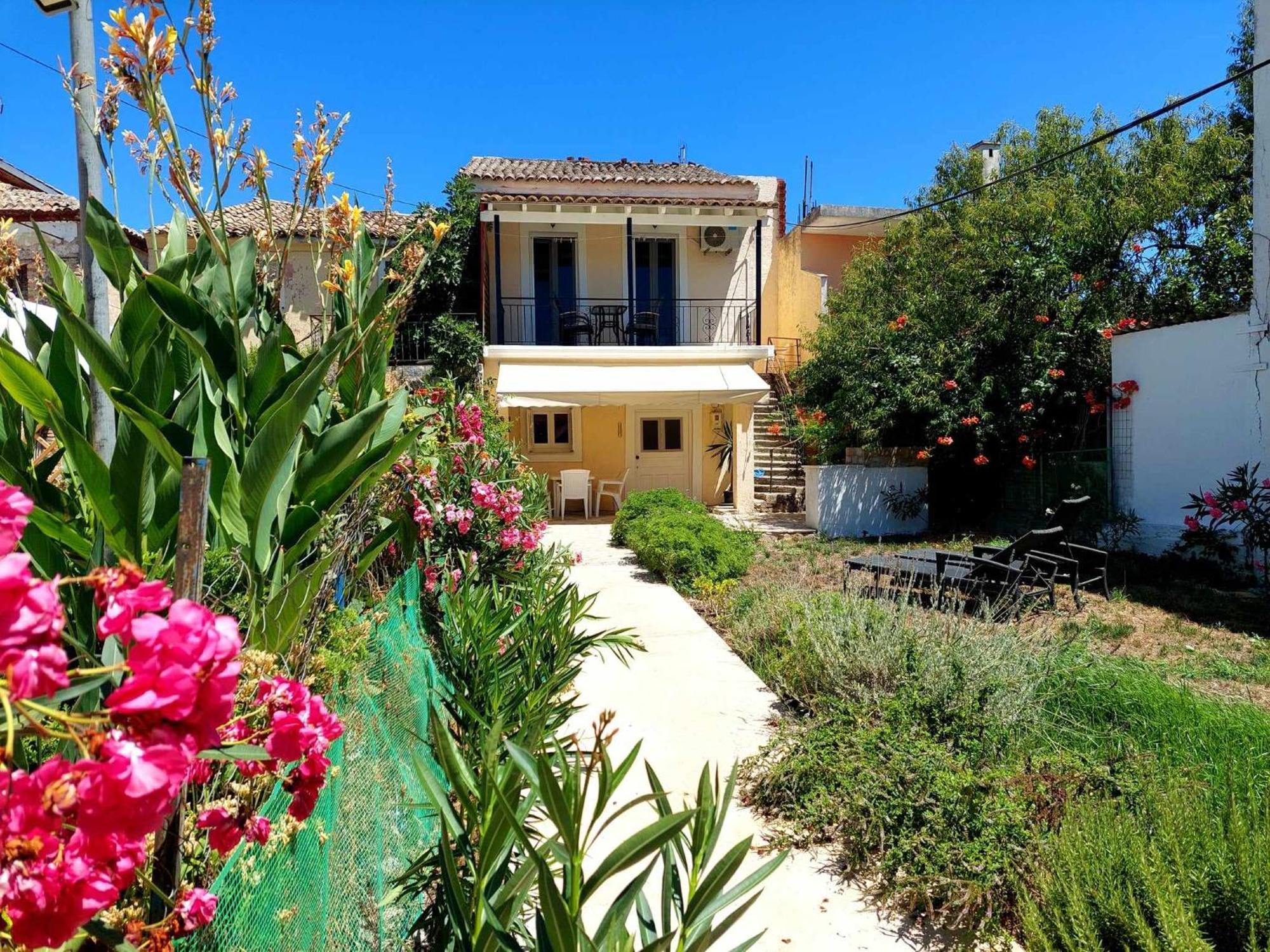Alegria House 150m From The Beach Gouvia